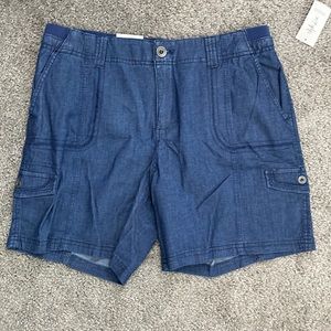 Style & Co Mid-Rise Tummy Control Comfort Waist Cargo Shorts Chambray Blue 12